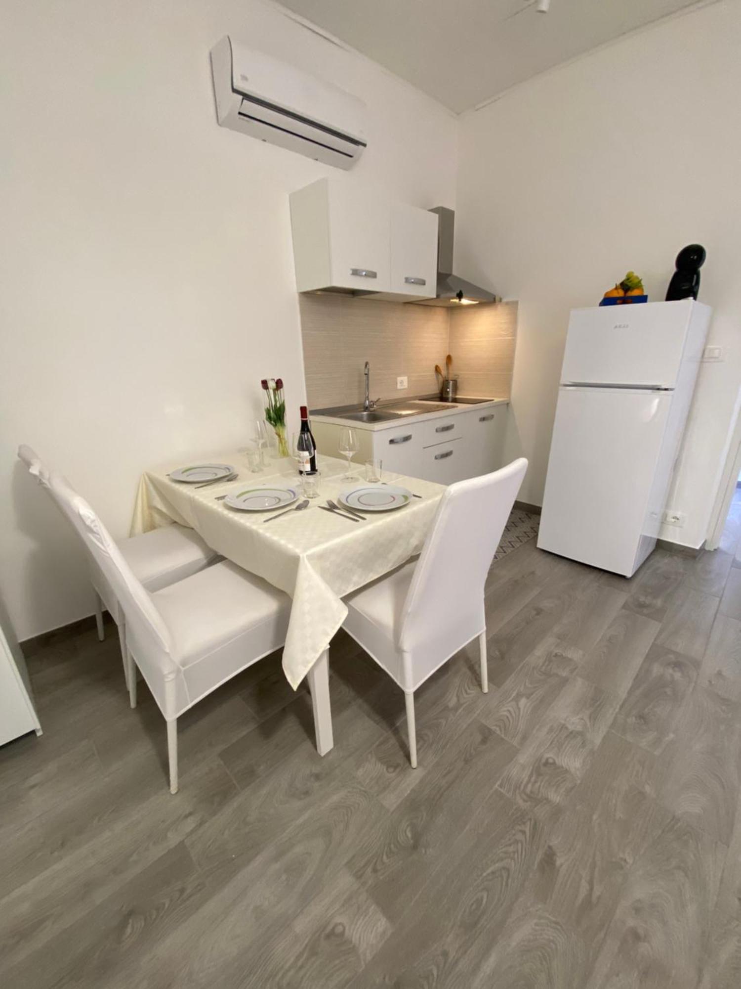 Nonna N'Zina Trapani Casa Vacanza Erice Luaran gambar